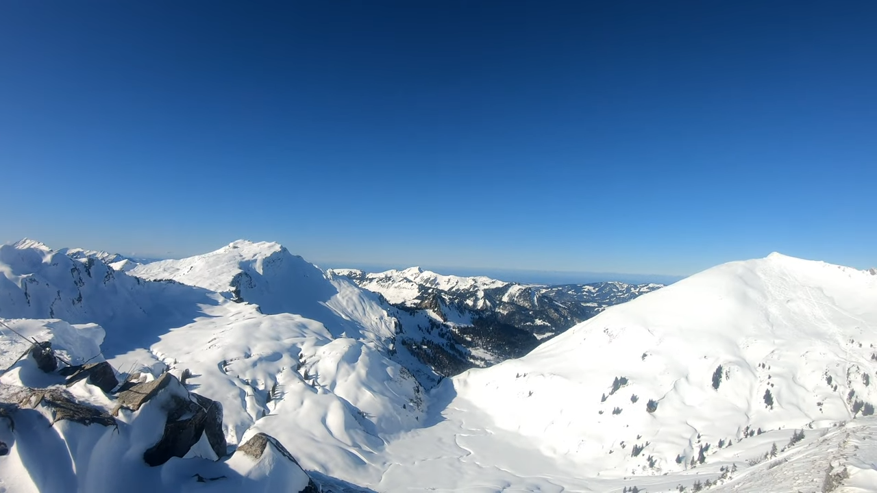 Read more about the article Schneeschuhwandern auf den Steinmandl in den Allgäuer Alpen
